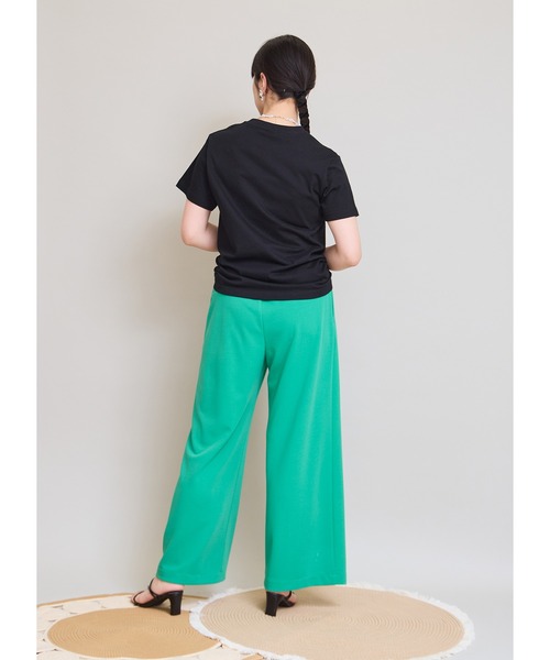 LHELBIE(レルビエ)の「ミニロゴTシャツ(Tシャツ/カットソー・レディース・オフホワイト/ブラック・M)」の11枚目の写真