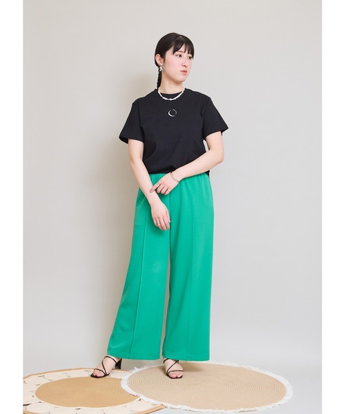 LHELBIE(レルビエ)の「ミニロゴTシャツ(Tシャツ/カットソー・レディース・オフホワイト/ブラック・M)」の12枚目の写真