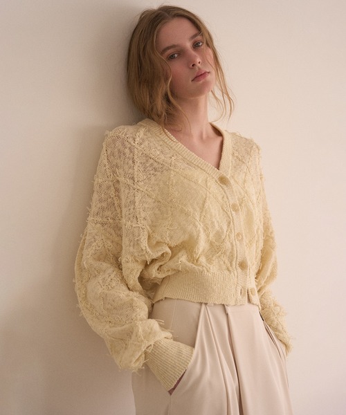 MIELI INVARIANT（ミエリインヴァリアント）の「Bloom Loop Fringe Cardigan（カーディガン/ボレロ・レディース・ブラック/レッド/グレー・FREE）」の6枚目の写真