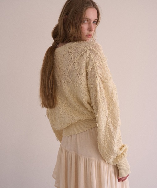 MIELI INVARIANT（ミエリインヴァリアント）の「Bloom Loop Fringe Cardigan（カーディガン/ボレロ・レディース・ブラック/レッド/グレー・FREE）」の7枚目の写真