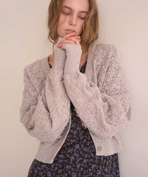 MIELI INVARIANT（ミエリインヴァリアント）の「Bloom Loop Fringe Cardigan（カーディガン/ボレロ・レディース・ブラック/レッド/グレー・FREE）」の14枚目の写真