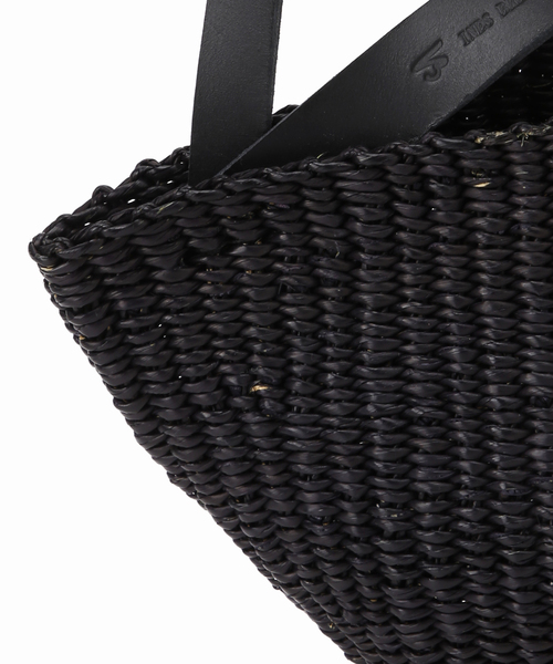 journal standard L'essage(ジャーナルスタンダードレサージュ)の「【INES BRESSAND】SMALL GOUSSE:ショルダーバッグ(ショルダーバッグ・レディース・アイボリー/ブラック・FREE)」の15枚目の写真