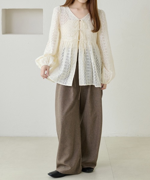 apres jour clair(アプレジュールクレア)の「【apres jour clair】アソートレースペプラムチュニックブラウス(シャツ/ブラウス・レディース・ブラック/アイボリー/オフホワイト・フリー/X-LARGE)」の21枚目の写真