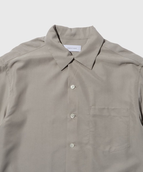 ADAM ET ROPE'（アダムエロペ）の「スエードタッチレーヨン オープンカラー ハーフスリーブ シャツ（シャツ/ブラウス・メンズ・ブラック/ライトグレー/キナリ/ネイビー・M/L）」の8枚目の写真