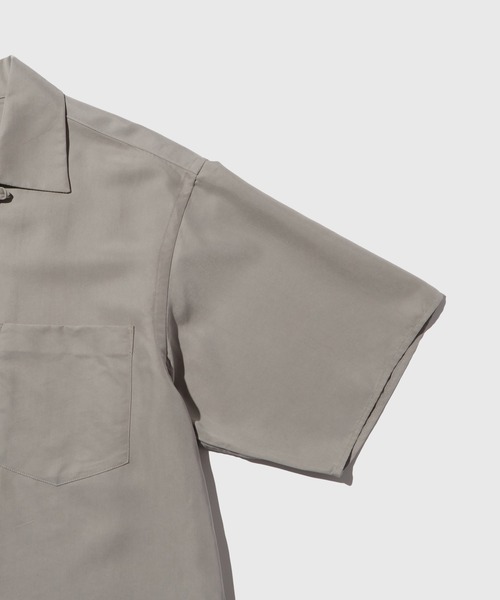 ADAM ET ROPE'（アダムエロペ）の「スエードタッチレーヨン オープンカラー ハーフスリーブ シャツ（シャツ/ブラウス・メンズ・ブラック/ライトグレー/キナリ/ネイビー・M/L）」の9枚目の写真