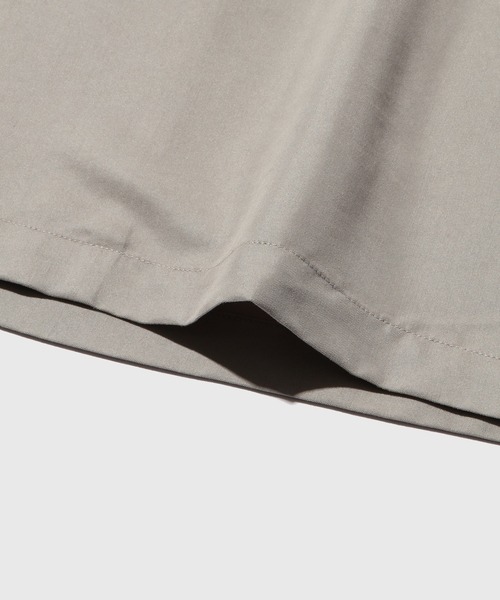 ADAM ET ROPE'（アダムエロペ）の「スエードタッチレーヨン オープンカラー ハーフスリーブ シャツ（シャツ/ブラウス・メンズ・ブラック/ライトグレー/キナリ/ネイビー・M/L）」の12枚目の写真