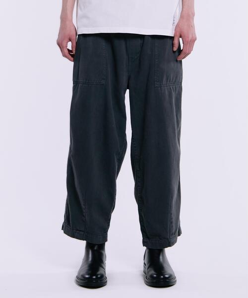 Alpha Industries(アルファインダストリーズ)の「Alpha Industries/アルファインダストリーズ/OVERSIZED COTTON PANT/オーバーサイズ コットン パンツ(その他パンツ・メンズ・ネイビー/チャコール・M/L/S/XL)」の4枚目の写真