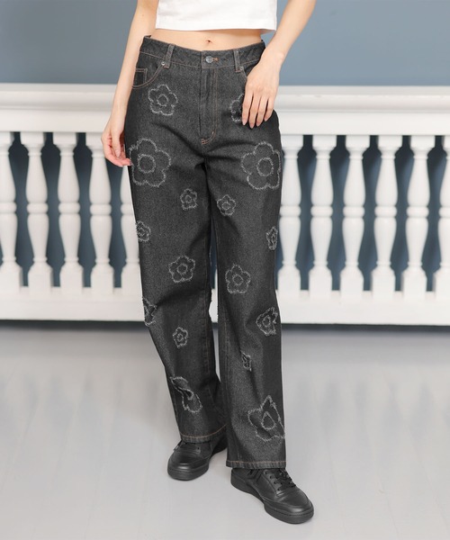マリークワント パメオポーズ Daisy Petal Denim Pants ランダムデイジーデニム パンツ（デニムパンツ）｜MARY QUANT（マリー