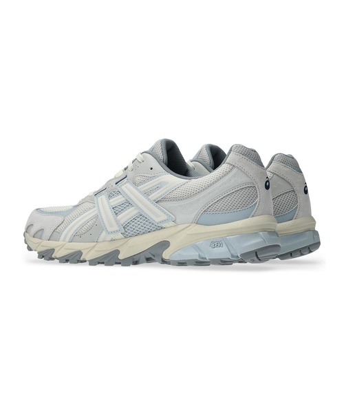 ASICS(アシックス)の「GEL-SONOMA TR62 / ゲルソノマ ティーアール62(スニーカー・メンズ・グレー×サックスブルー・26/25/24.5/23.5/28.5/24/29/28/23/29.5/25.5/27/26.5/27.5)」の6枚目の写真
