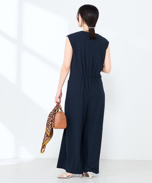 NOLLEY’S Sophi（ノーリーズソフィ）の「ウォッシャブルエアリージョーゼットオールインワン（つなぎ/オールインワン・レディース・ネイビー/ブラック・38/36）」の5枚目の写真