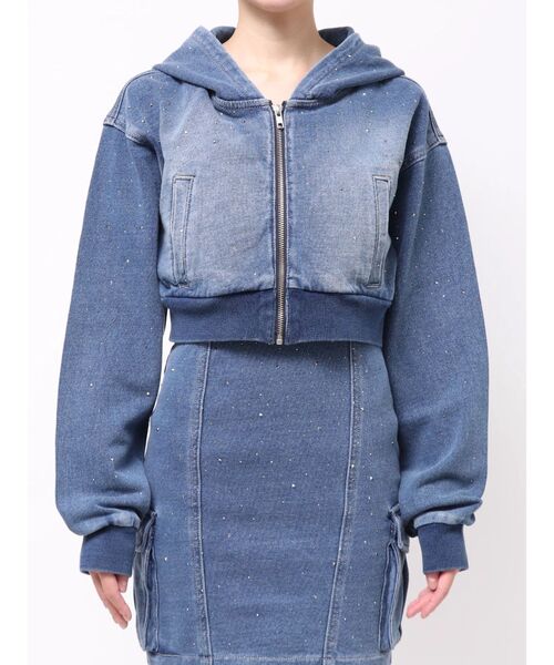 GYDA(ジェイダ)の「gradation bijouカットデニムパーカー【セットアップ着用可能】(パーカー・レディース・ライトブルー/ブルー・FREE)」の17枚目の写真
