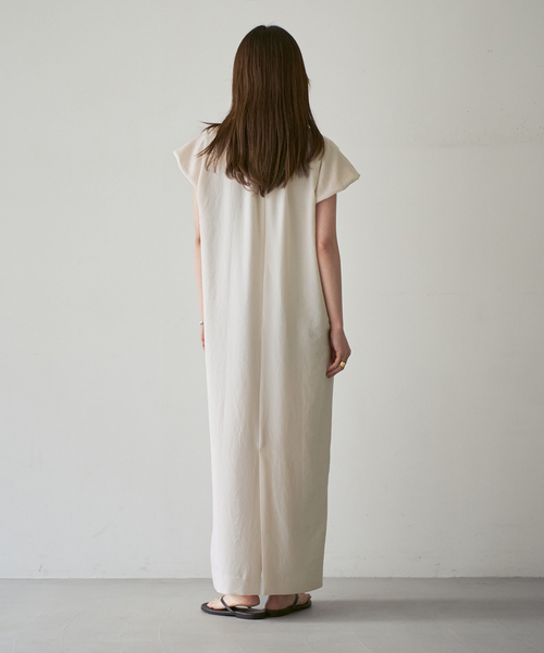 Noble(ノーブル)の「【洗える】ELENI/エルニ ビローギャザーワンピース(ワンピース・レディース・ホワイト系その他/ブラウン・36/38)」の21枚目の写真