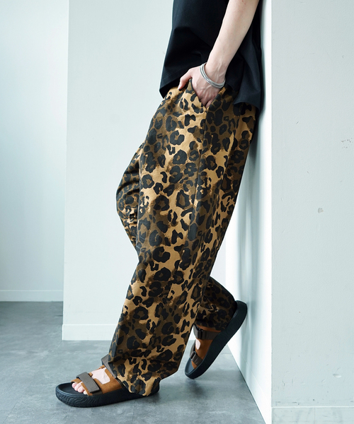 JOURNAL STANDARD LUXE(ジャーナルスタンダード ラックス)の「Ma`r’s PT-Leo(その他パンツ・レディース・ブラウン・SMALL/MEDIUM)」の3枚目の写真