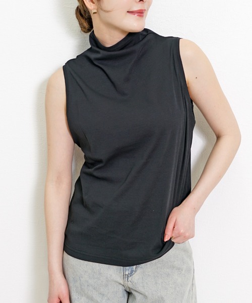 Belta attrice（ベルタアトリーチェ）の「【接触冷感/日本製】ボトルネック ハイツイストコットン インナー ノースリーブ カットソー 綿100%/袖なし（タンクトップ・レディース・ホワイト/ブラック・FREE）」の15枚目の写真