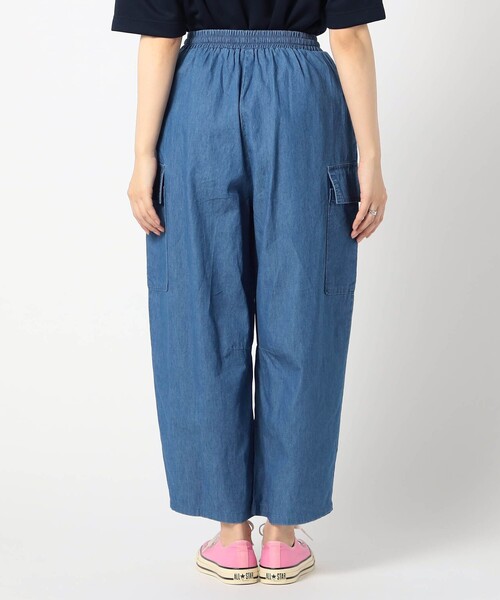 BROOKLYN OVERALL(ブルックリンオーバーオール)の「【BROOKLYN OVERALL 】カーゴポケット付きバレルレッグパンツ(デニムパンツ・レディース・ネイビー・L/M)」の5枚目の写真