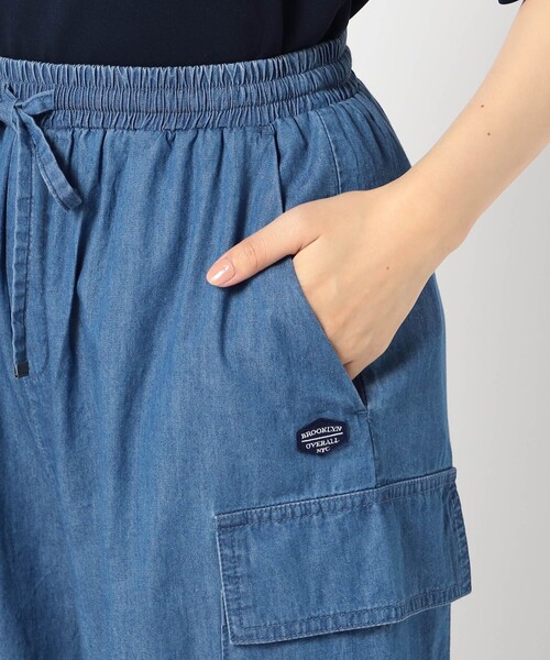 BROOKLYN OVERALL(ブルックリンオーバーオール)の「【BROOKLYN OVERALL 】カーゴポケット付きバレルレッグパンツ(デニムパンツ・レディース・ネイビー・L/M)」の8枚目の写真