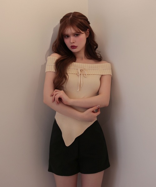 M DOLLY(エムドリー)の「Ribbon holly knit tops / リボンホリーニットトップス(ニット/セーター・レディース・ピンク/ベージュ/ブラック・FREE)」の3枚目の写真