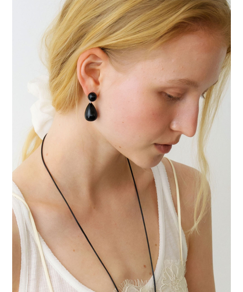 LOVE ME MONSTER（ラブミーモンスター）の「Bold Gem Drops Earrings (L261MER010)（ピアス（両耳用）・レディース・ブラック/ホワイト・FREE）」の5枚目の写真
