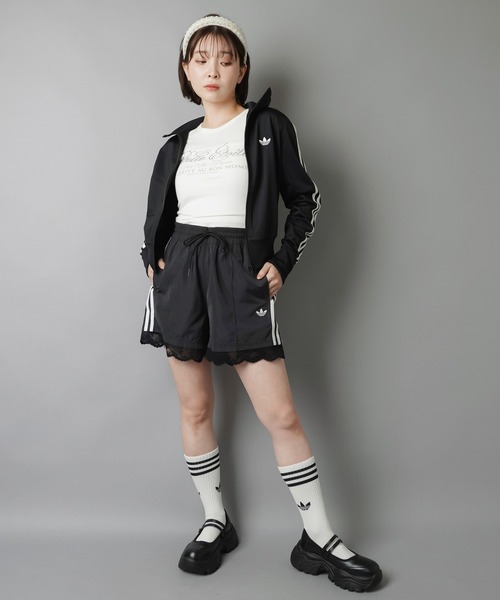 adidas（アディダス）の「【adidas/アディダス】ショートパンツ/裾レース/アディカラー レース トリム スリーストライプス ショーツ（その他パンツ・レディース・ブラック/ピンク/ホワイト・M）」の6枚目の写真