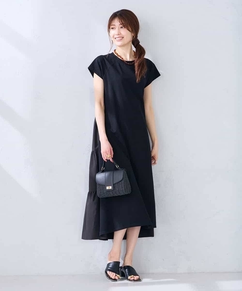 a.v.v(アーヴェヴェ)の「【WEB限定】バックティアードワンピース(ワンピース・レディース・ブラウン/ブラック・34/38/40/36/42)」の7枚目の写真