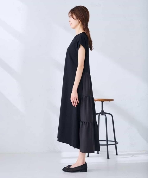 a.v.v(アーヴェヴェ)の「【WEB限定】バックティアードワンピース(ワンピース・レディース・ブラウン/ブラック・34/38/40/36/42)」の11枚目の写真