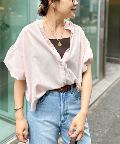 NOLLEY’S(ノーリーズ)の「ウォッシャブル袖2WAYシアーボイルブラウス(シャツ/ブラウス・レディース・ホワイト/ベビーピンク/ネイビー/イエロー・38/36)」の1枚目の写真