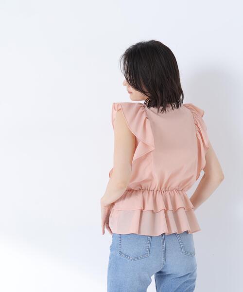 NATURAL BEAUTY BASIC(ナチュラルビューティーベーシック)の「【山本里菜さんコラボ】ラッフル楊柳ペプラムブラウス(シャツ/ブラウス・レディース・ブルー/オフホワイト/ピンク・SMALL/MEDIUM)」の17枚目の写真