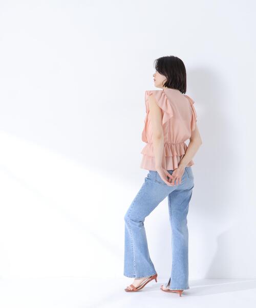 NATURAL BEAUTY BASIC(ナチュラルビューティーベーシック)の「【山本里菜さんコラボ】ラッフル楊柳ペプラムブラウス(シャツ/ブラウス・レディース・ブルー/オフホワイト/ピンク・SMALL/MEDIUM)」の22枚目の写真