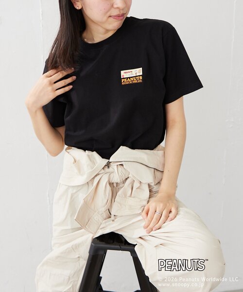 BIRTHDAY BAR(バースデイバー)の「【PEANUTS ピーナッツ】 Tシャツ レギュラーデザイン(Tシャツ/カットソー・レディース・ホワイト系その他/ブラック系その他/ホワイト系その他2/ブラック系その他2・MEDIUM/LARGE)」の13枚目の写真
