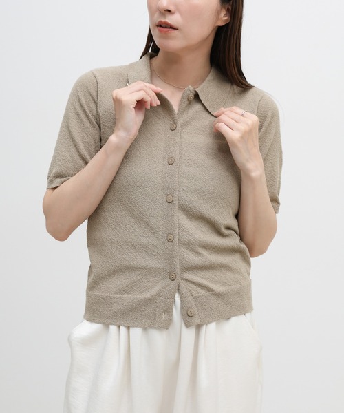 select MOCA（セレクトモカ）の「フロントボタンサマーポロニット（ニット/セーター・レディース・グレイッシュブルー/グレイッシュベージュ/チャコールグレー・FREE）」の7枚目の写真