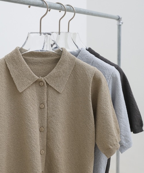 select MOCA（セレクトモカ）の「フロントボタンサマーポロニット（ニット/セーター・レディース・グレイッシュブルー/グレイッシュベージュ/チャコールグレー・FREE）」の16枚目の写真