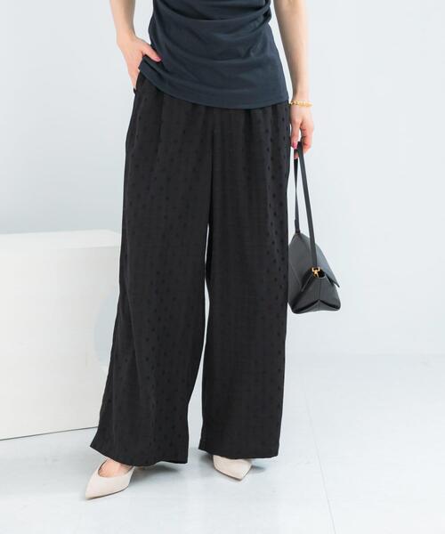 URBAN RESEARCH ROSSO WOMEN（アーバンリサーチ　ロッソ）の「サテンドットパンツ（その他パンツ・レディース・ブラック/アイボリー・36/38）」の10枚目の写真