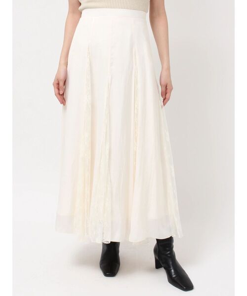 LAGUNAMOON(ラグナムーン)の「レースマチサテンフレアスカート 【夏服】(スカート・レディース・アイボリー/ネイビー・MEDIUM/SMALL)」の19枚目の写真
