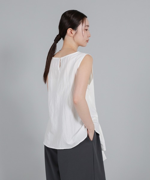 select MOCA Et(セレクトモカエト)の「【Et】Asymmetrical Sleeveless Blouse(シャツ/ブラウス・レディース・ホワイト/サックスブルー・FREE)」の18枚目の写真
