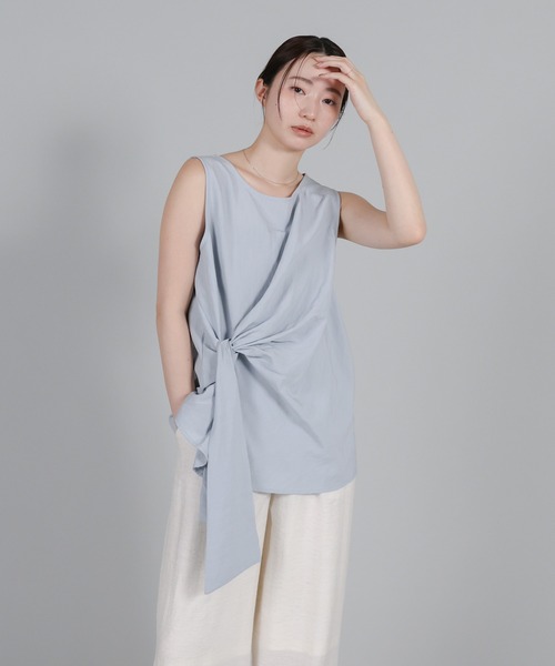 select MOCA Et(セレクトモカエト)の「【Et】Asymmetrical Sleeveless Blouse(シャツ/ブラウス・レディース・ホワイト/サックスブルー・FREE)」の5枚目の写真