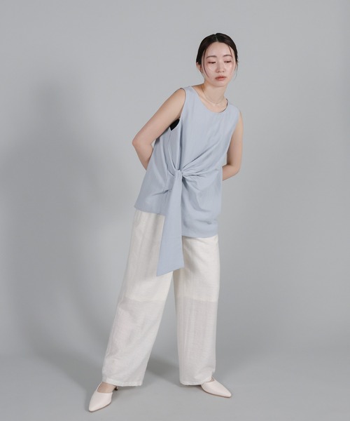 select MOCA Et(セレクトモカエト)の「【Et】Asymmetrical Sleeveless Blouse(シャツ/ブラウス・レディース・ホワイト/サックスブルー・FREE)」の7枚目の写真