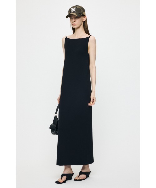 MOUSSY(マウジー)の「BACKLESS KNIT ドレス(ワンピース・レディース・グレー/ダークブラウン/ブラック・2/1)」の4枚目の写真