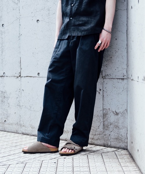 kuros'(クロス)の「【kuros’オリジナル】リラックスリネンパンツ|日本製 リネン100%(その他パンツ・メンズ・チャコールグレー/ブラック・MEDIUM/LARGE)」の1枚目の写真