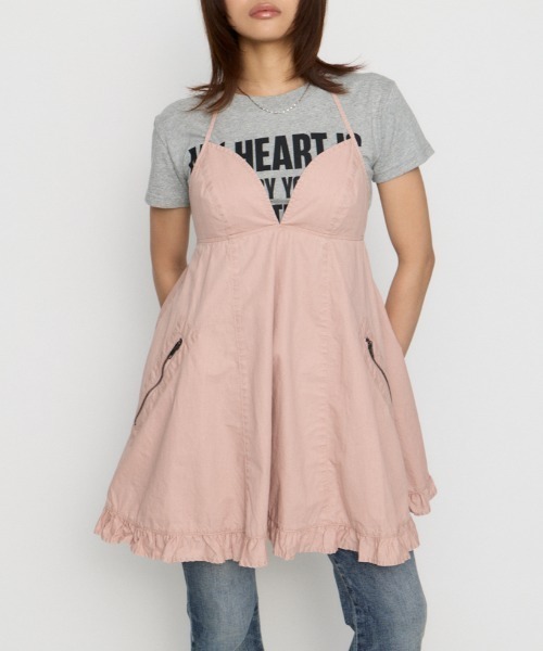 LAGUA GEM(ラグアジェム)の「COTTON ZIP HALTER NECK ワンピース(ワンピース・レディース・カーキ/ピンク/チャコールグレー・SMALL/MEDIUM)」の3枚目の写真