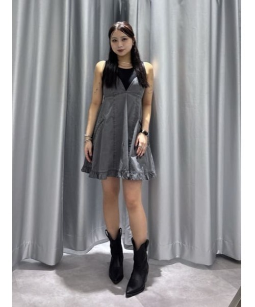 LAGUA GEM(ラグアジェム)の「COTTON ZIP HALTER NECK ワンピース(ワンピース・レディース・カーキ/ピンク/チャコールグレー・SMALL/MEDIUM)」の8枚目の写真