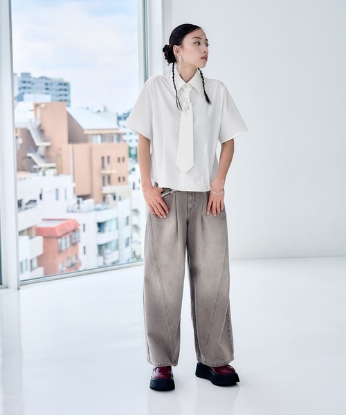 HARE(ハレ)の「パーツツキコンパクトネクタイシャツ(HARE)(シャツ/ブラウス・レディース・ホワイト/ブラック/ブルー/ライトブルー・FREE)」の10枚目の写真
