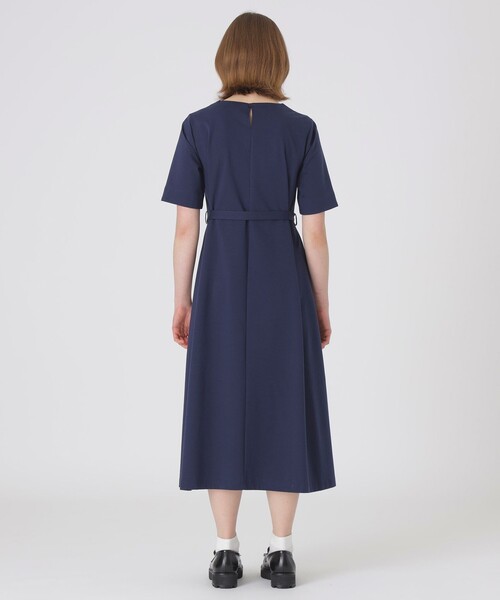 BLUE LABEL CRESTBRIDGE(ブルーレーベルクレストブリッジ)の「【一部店舗限定】シルケットポンチドレス(ワンピース・レディース・ブラック/ネイビー・40/38/36)」の12枚目の写真