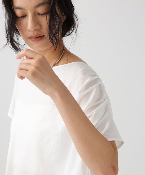 BABYLONE(バビロン)の「ドレープブラウス(シャツ/ブラウス・レディース・ブルー/ベージュ/ホワイト・フリー)」の8枚目の写真