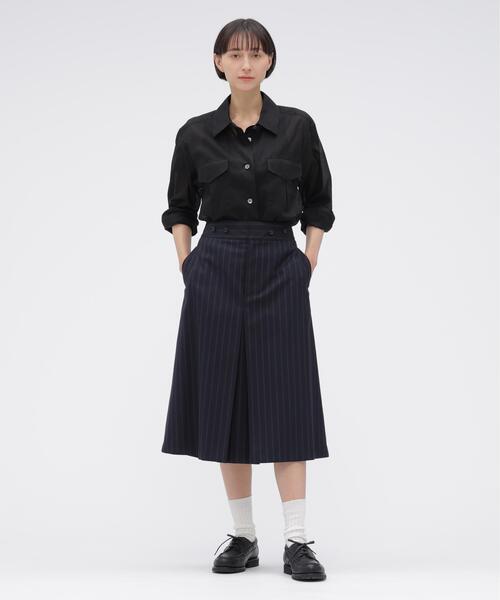 MARGARET HOWELL(マーガレットハウエル)の「SHEER COTTON STRIPE(シャツ/ブラウス・レディース・ホワイト/ブラック・1/2/3)」の4枚目の写真