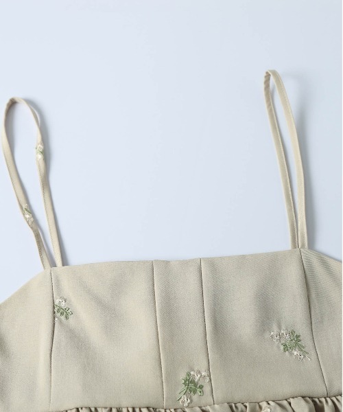 AMELY（エミリー）の「選べる2TYPE 小花柄 刺繍 セットアップ（セットアップ・レディース・ブラック系その他/ブラック/ベージュ/グレー系その他/ベージュ系その他/グレー・M/L）」の22枚目の写真