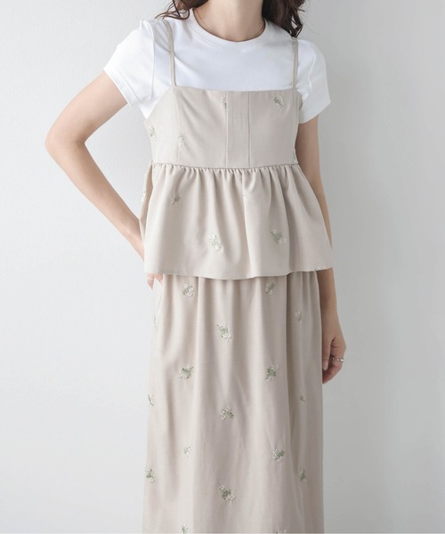 AMELY（エミリー）の「選べる2TYPE 小花柄 刺繍 セットアップ（セットアップ・レディース・ブラック系その他/ブラック/ベージュ/グレー系その他/ベージュ系その他/グレー・M/L）」の15枚目の写真