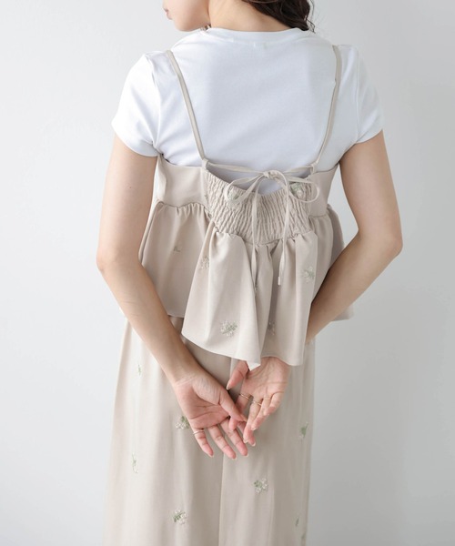 AMELY（エミリー）の「選べる2TYPE 小花柄 刺繍 セットアップ（セットアップ・レディース・ブラック系その他/ブラック/ベージュ/グレー系その他/ベージュ系その他/グレー・M/L）」の17枚目の写真
