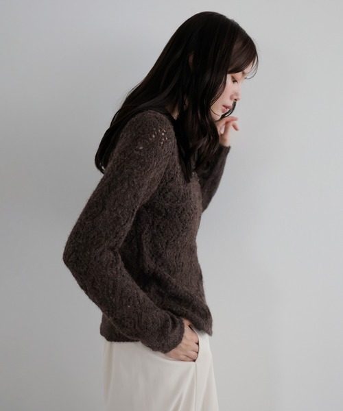 AMUU. PRECIEUSE(アムープレシューズ)の「透かし編みシャギーポロニットカーデ(ニット/セーター・レディース・ブラウン/ブラック/アイボリー・FREE)」の13枚目の写真