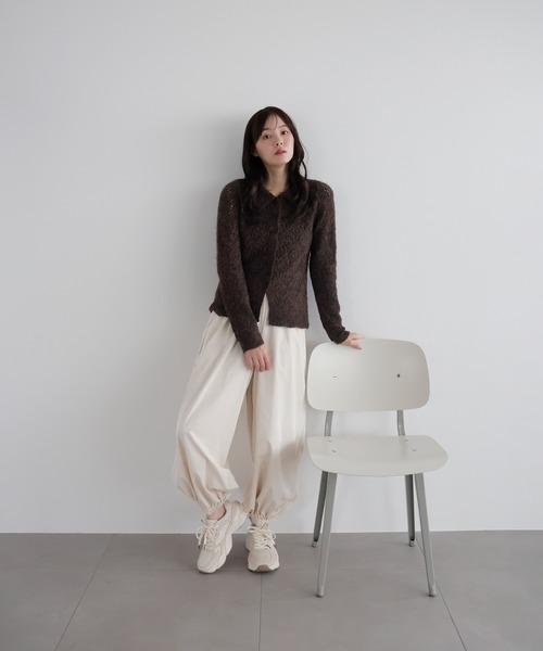 AMUU. PRECIEUSE(アムープレシューズ)の「透かし編みシャギーポロニットカーデ(ニット/セーター・レディース・ブラウン/ブラック/アイボリー・FREE)」の14枚目の写真