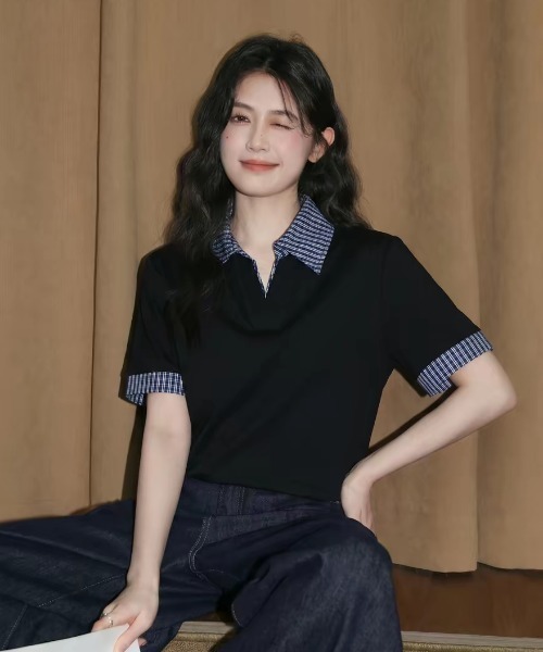 FAVORITO(ファヴォリート)の「切り替えネックトップス(Tシャツ/カットソー・レディース・ブラック・F)」の4枚目の写真